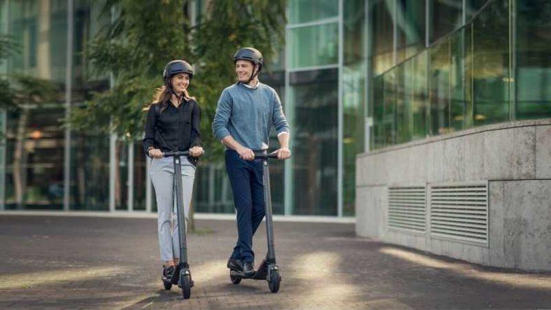 Elektrikli Scooter Kullanımına Yaş Sınırı Geldi: 15 Yaşını Dolduranlar Kullanabilecek