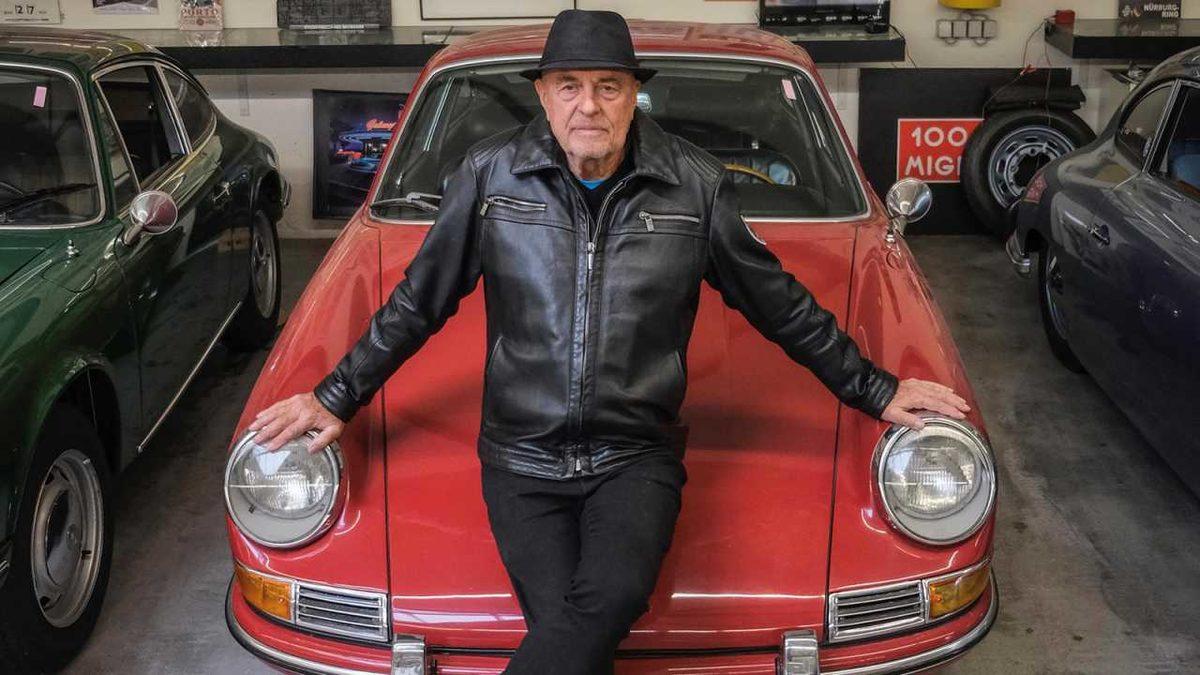 Serdar Beyi Bulduk Galiba: Avusturyalı Bir Adam, 80. Yaşında 80. Porsche’sini Aldı
