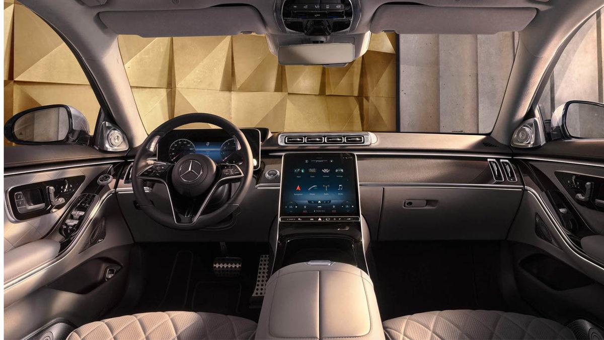 Yeni Mercedes-Benz S-Serisi, Dudak Uçuklatan Fiyatıyla Türkiye’de Satışa Sunuldu