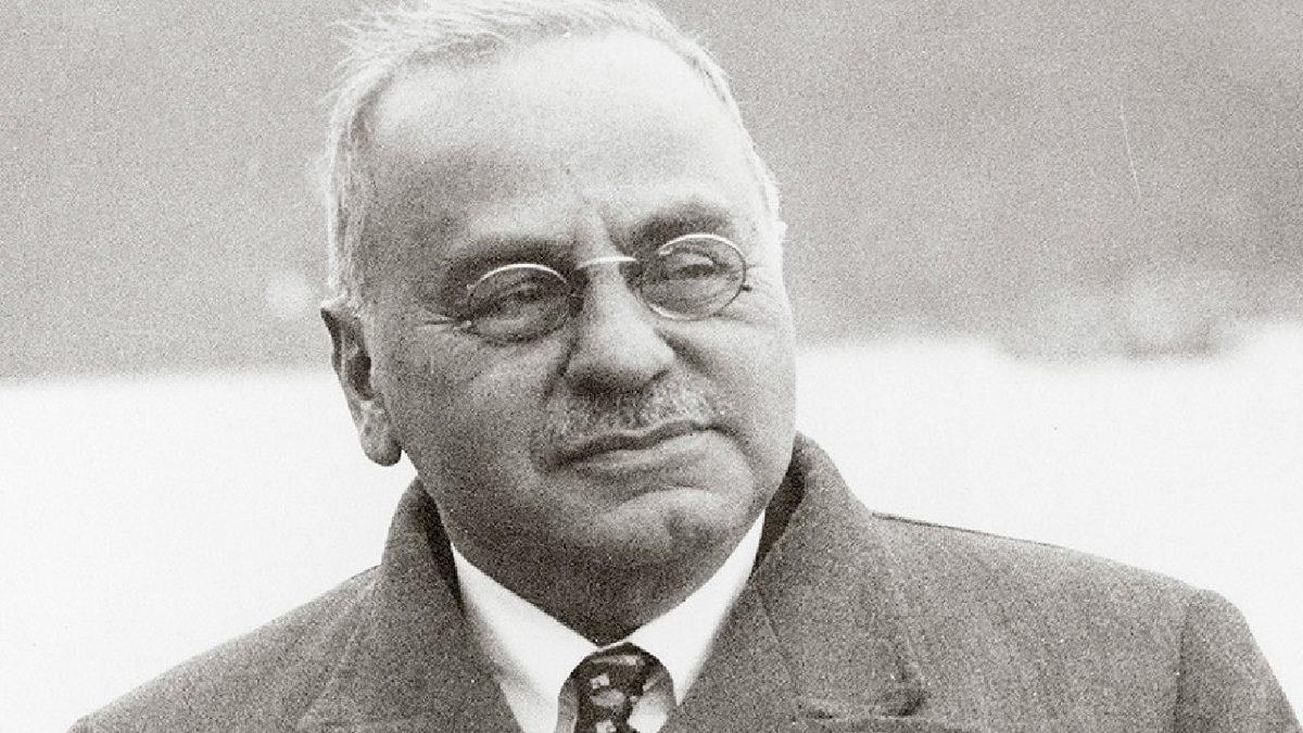 Kendisini Sürekli Başkalarıyla Kıyaslayıp Yetersiz Hisseden İnsanların Yaşadığı Durum: Aşağılık Kompleksi Nedir, Nasıl Başa Çıkılır?