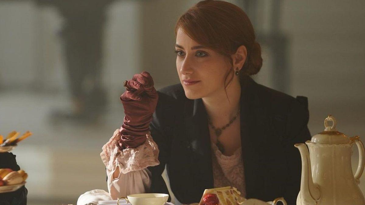 Pera Palas’ta Gece Yarısı İzlemeye Değer mi? Netflix Türkiye’nin Uzun Zamandır Beklenen Yapımını Anlattık!