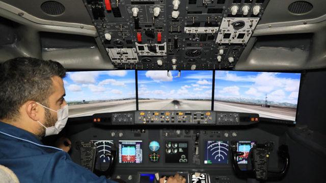Antalya’da Lisenin Bahçesindeki Yolcu Uçağına 750 Bin TL’lik Simülatör Eklendi
