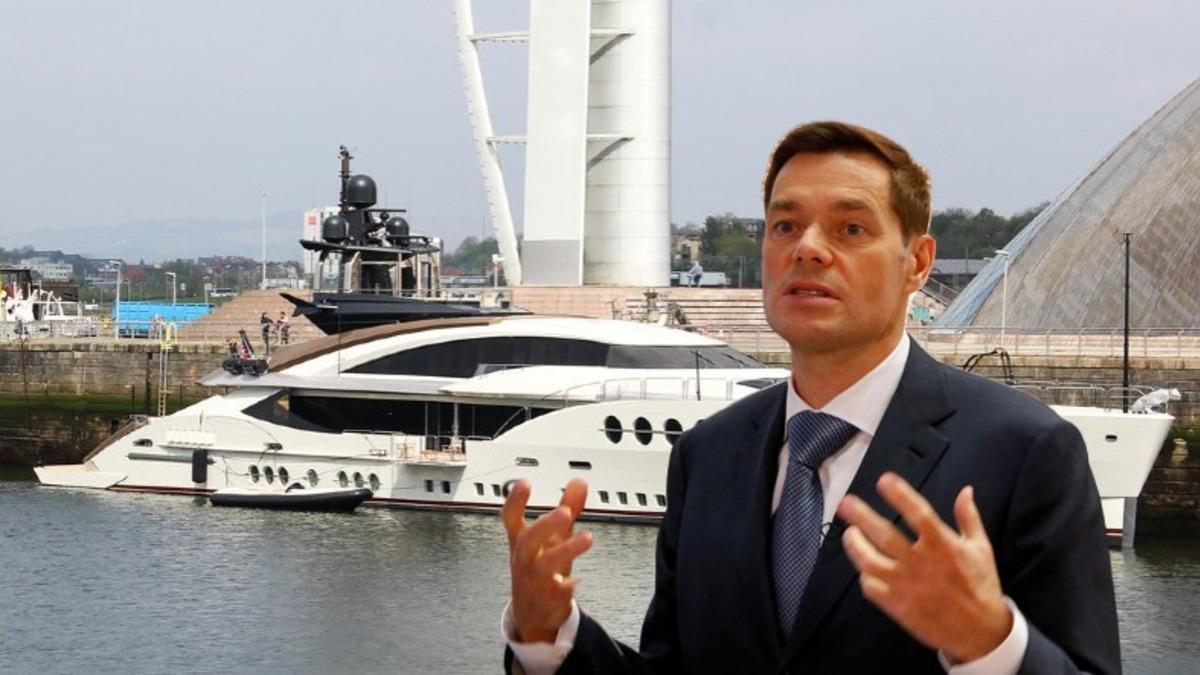 İtalya, Putin’e Yakınlığıyla Bilinen Rus Milyarderin Milyonlarca Dolarlık Yatına El Koydu: Tüm Mal Varlığı Tehlikede