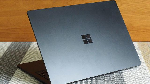 Microsoft, Surface Pro 8’in Başlangıç Modeline Çok Beklenen Bir Seçenek Ekleyecek