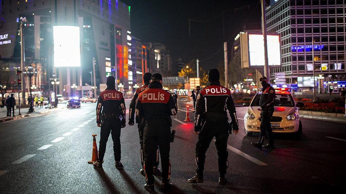 İçişleri Bakanlığı’ndan Yılbaşı Genelgesi: Sosyal Medyadaki Aykırılıklar Takip Edilecek