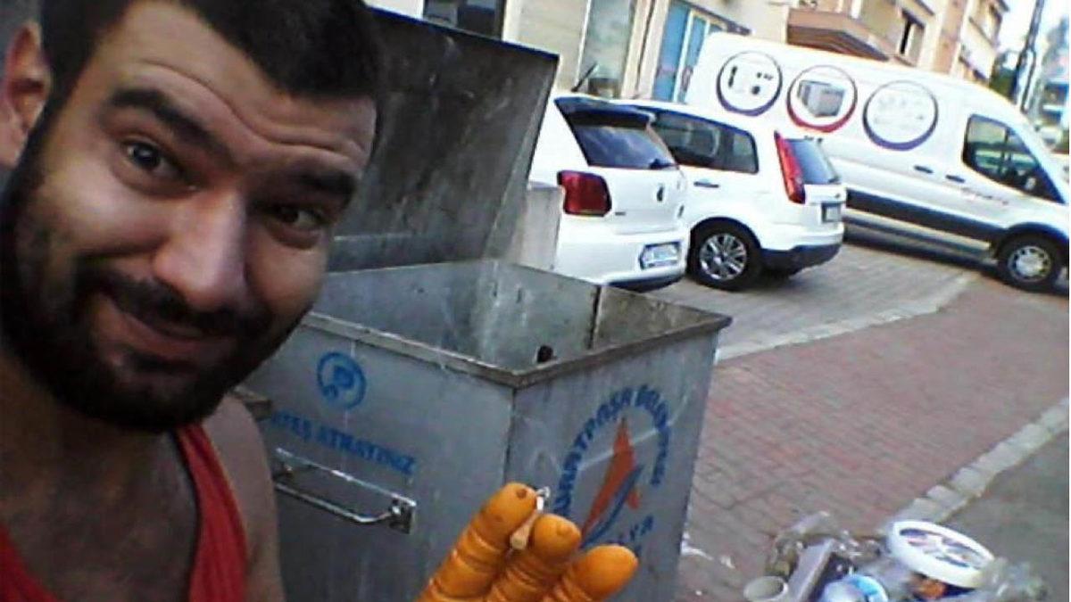 Sosyal Medyanın Konuştuğu Hakan Efe: Sokakta Kağıt Toplarken Çalıştığı KPSS’de Türkiye 25.si Oldu