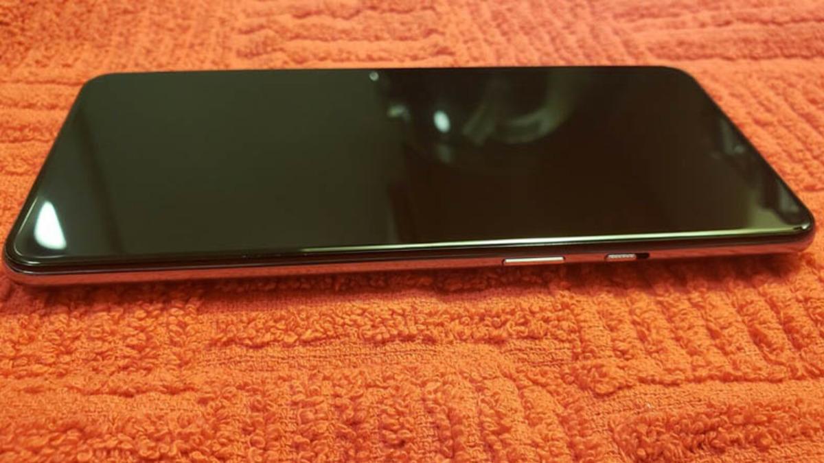 Daha Duyurulmayan OnePlus 9 5G, eBay’da 3.000 Dolara Satıldı