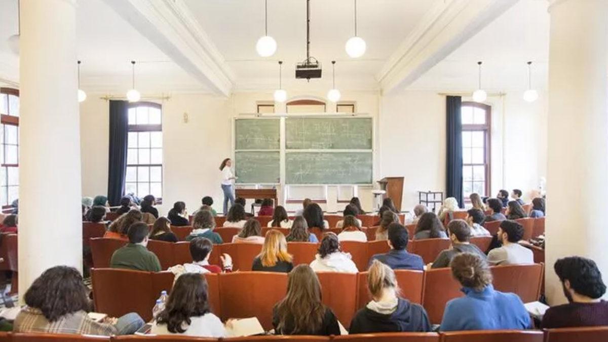 8 Üniversitede 8 Yeni Fakülte Kuruldu: 3 Yüksekokul ve Fakülte Kapatıldı