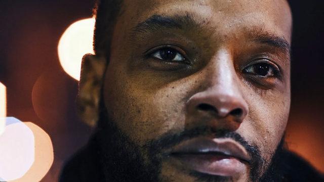 ABD’de Yüz Tanıma Teknolojisi Nedeniyle Suçsuzken Tutuklanan Bir Adam, Polise ve Savcıya Dava Açtı