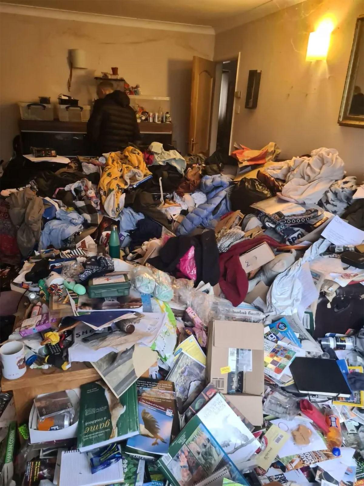 Ev Sahiplerinin Korkulu Rüyası Olacak Kiracı: Kiracısının Evine Giden Ev Sahibi, Evde 4 Yılan ve ’Birkaç’ Akrep Buldu