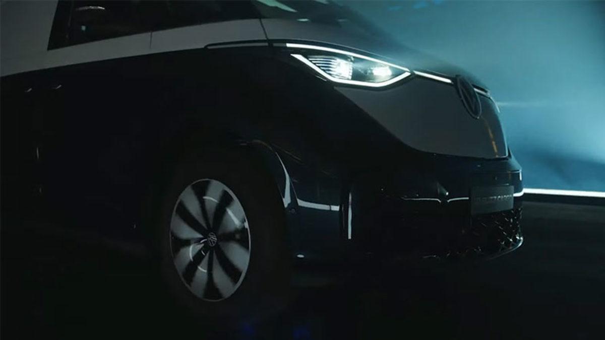 Volkswagen’in Yeni Nesil ’Elektrikli Köfte Minibüsü’ ID Buzz Tanıtıldı: Kendi Küçük İşlevi Büyük