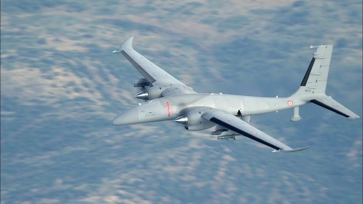 Savunma Sanayimizin Yerli Üretimi Bayraktar Akıncı TİHA’nın Tüm Özellikleri