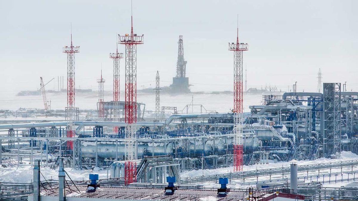 Rus Petrol Devi, Atık CO2 Gazını Kullanan Kripto Madencilik Çiftliği Açtı