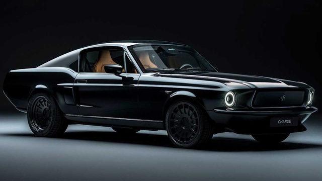 Elon Musk Görse Aşık Olur: 1967 Ford Mustang, Yüzde 100 Elektrikli Hale Getirildi [Video]