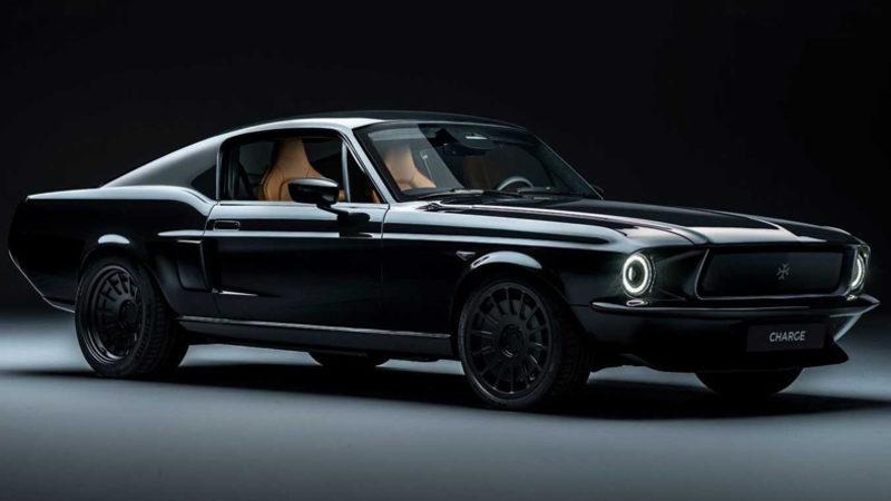 Elon Musk Görse Aşık Olur: 1967 Ford Mustang, Yüzde 100 Elektrikli Hale Getirildi [Video]