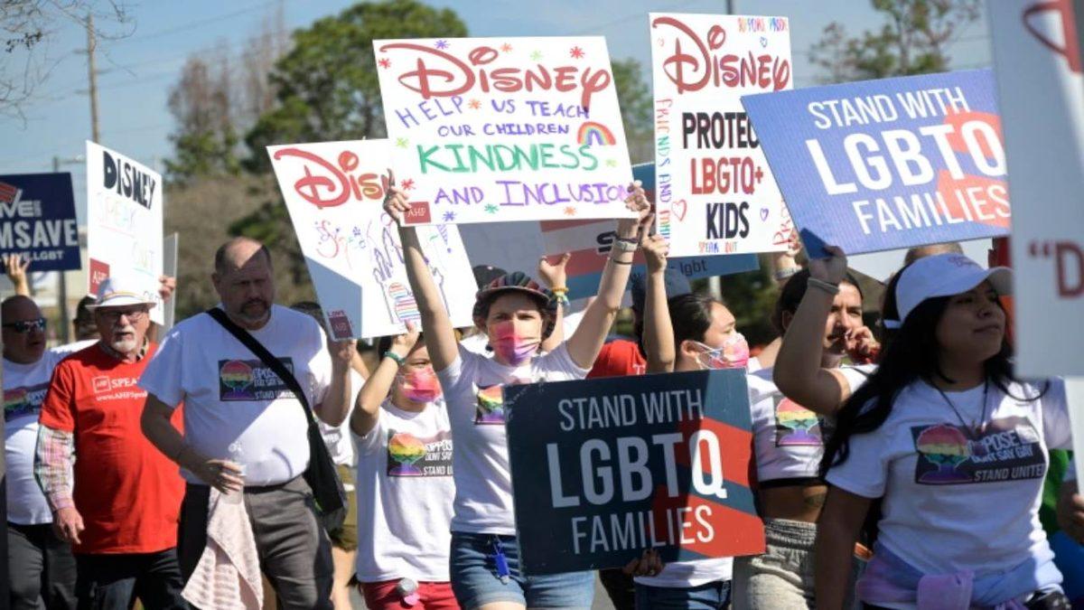 Pixar Çalışanlarından Disney’e ’Homofobi ve Sansür’ Suçlaması: ’Yöneticiler Eşcinsel İçerikleri Sansürlüyor’