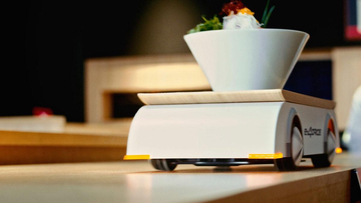 Nissan’dan Garsonları İşinden Edecek ’Oyuncak Araba’: Asıl Amaç Çok Farklı [Video]