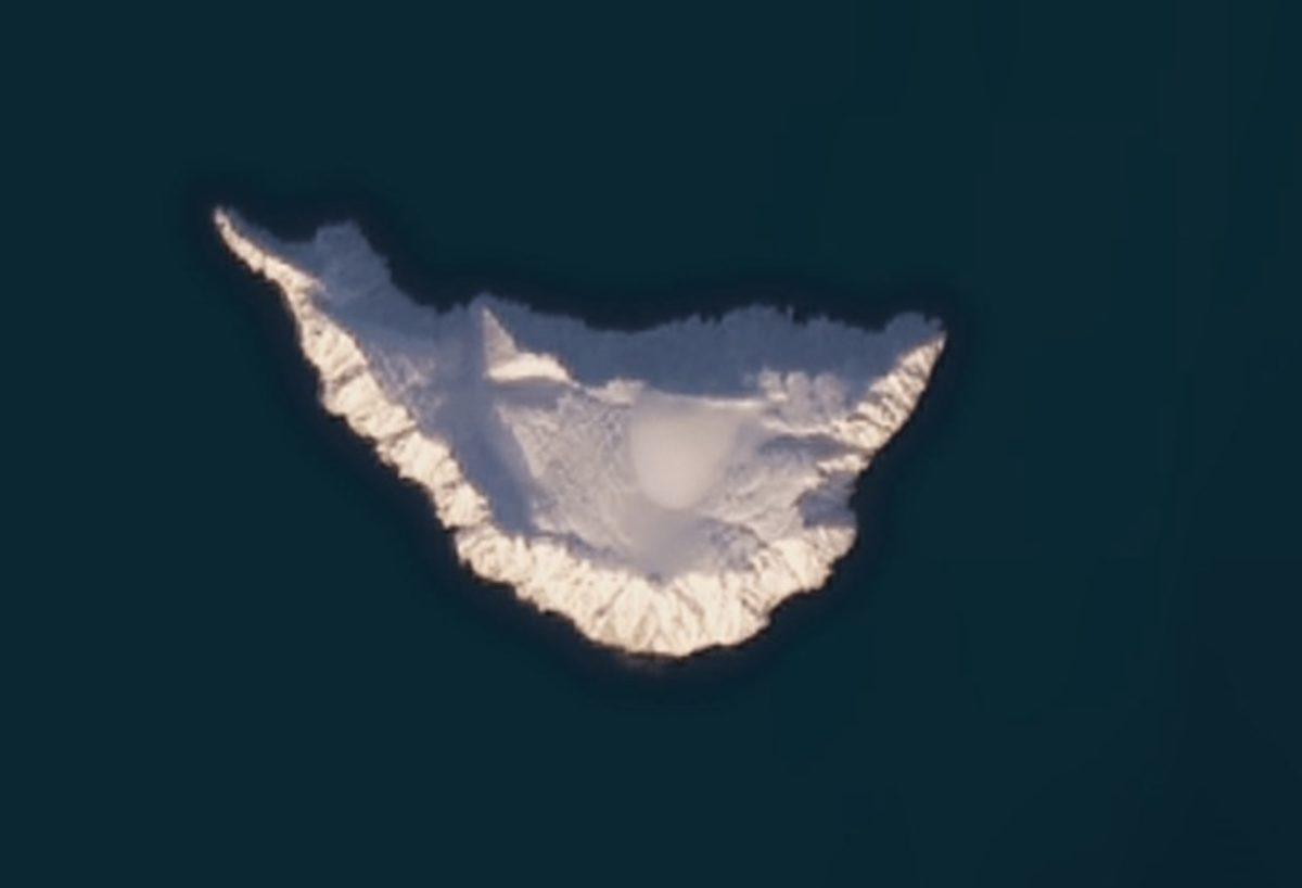 Google’ın Haritalarında Siyah Nokta Olarak Gizlediği Rus Adasının İlginç Hikayesi