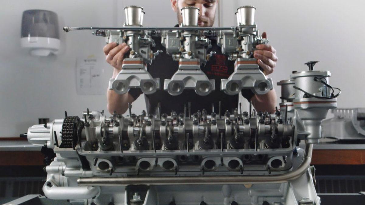 Birleşik Krallık’ta Bir Şirket Klasik Ferrari Parçaları Üretiyor