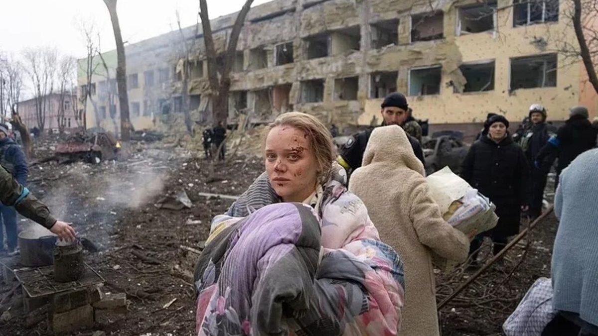 Ukrayna’nın Mariupol Şehrindeki Bir Camide 86 Türk Vatandaşı Mahsur Kaldı: Rusya, Sivilleri Hedef Alıyor