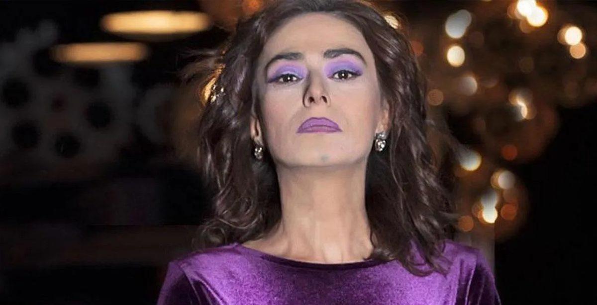 Sokak Hayvanlarına Zehirli Et Verilmesini Söyleyen Yıldız Tilbe Sosyal Medyayı Öfkelendirdi: İşte Gelen Tepkiler