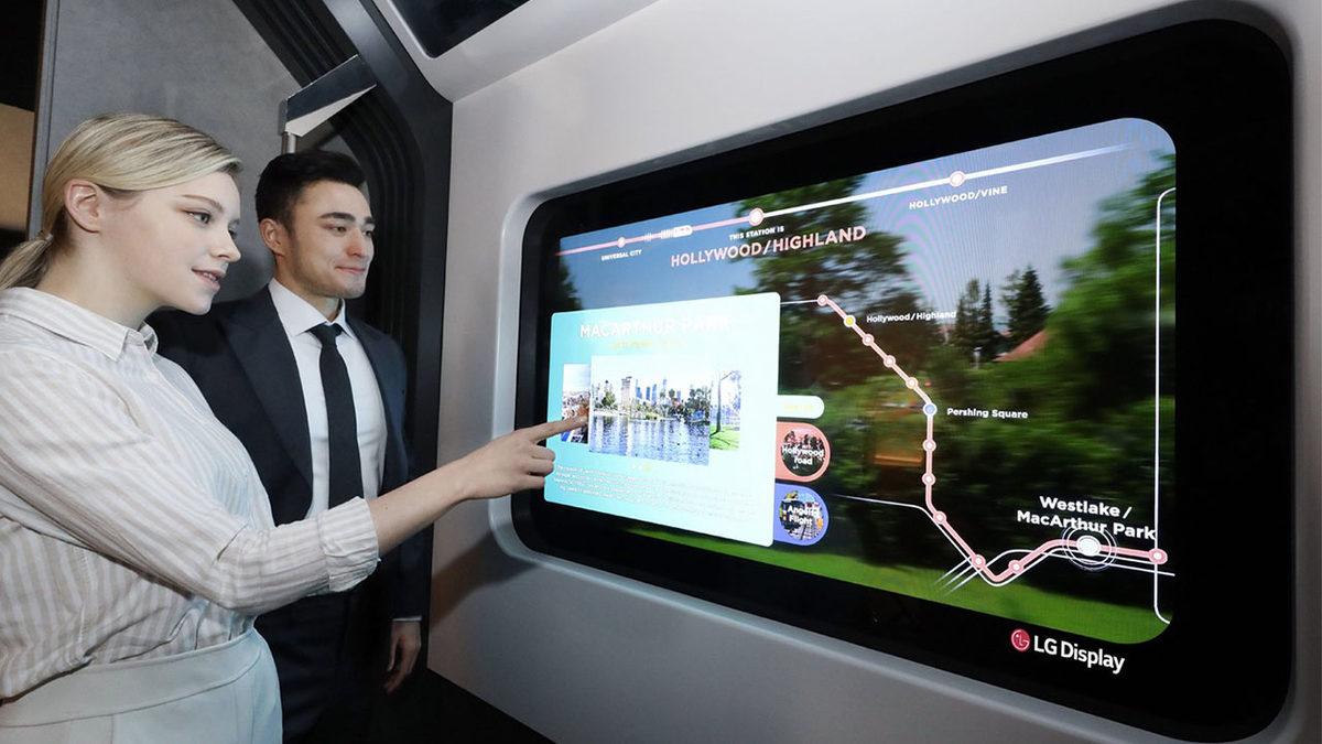LG, COVID-19’un Yayılmasını Engellemek İçin Panel Görevi Gören Şeffaf Ekran Geliştirdi