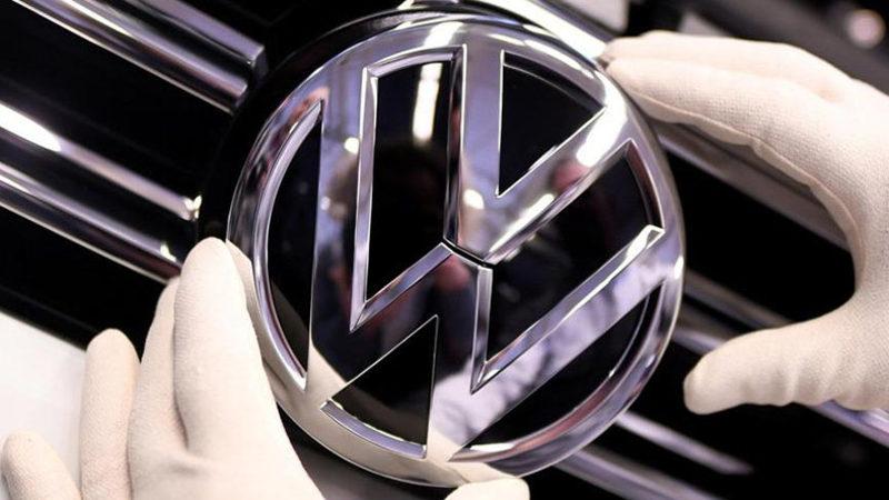 Bakan Varank, Volkswagen’in Türkiye’ye Yatırım Yapmaktan Vazgeçmesinin Sebebini Açıkladı