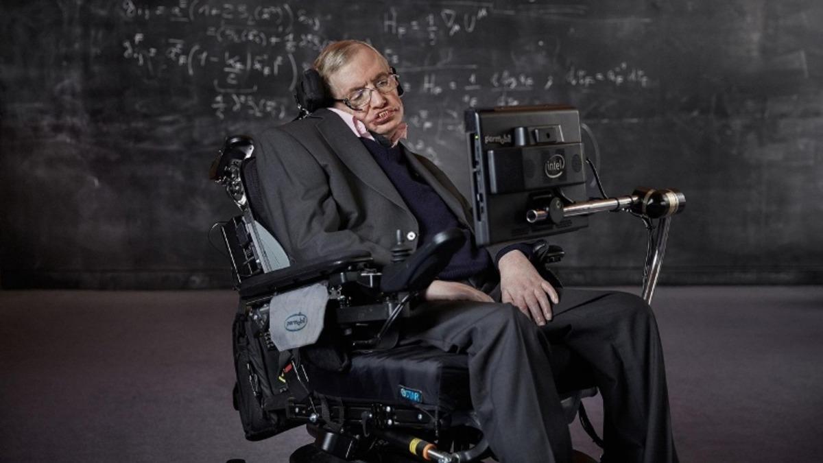 Uzaylılara İnandığı İçin Alay Bile Edilen Dahi Fizikçi ’Stephen Hawking’ Kimdi ve Neler Başardı?