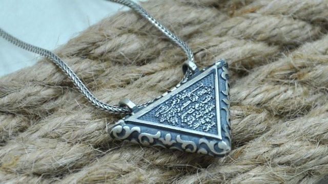 Kökeni Milattan Önceye Dayanan ve Pek Çok Kültürde Koruyucu Olduğuna İnanılan Muska Aslında Nedir, Nasıl Ortaya Çıkmıştır?