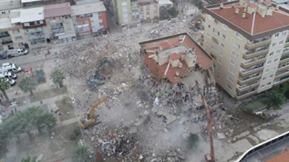 İzmir Depreminde 11 Kişiye Mezar Olan Apartmanın Müteahhidine Verilen Ceza Belli Oldu