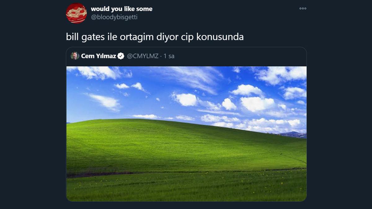 Cem Yılmaz’dan Aşıyla Çip Takma Olayına Windows XP’li Gönderme