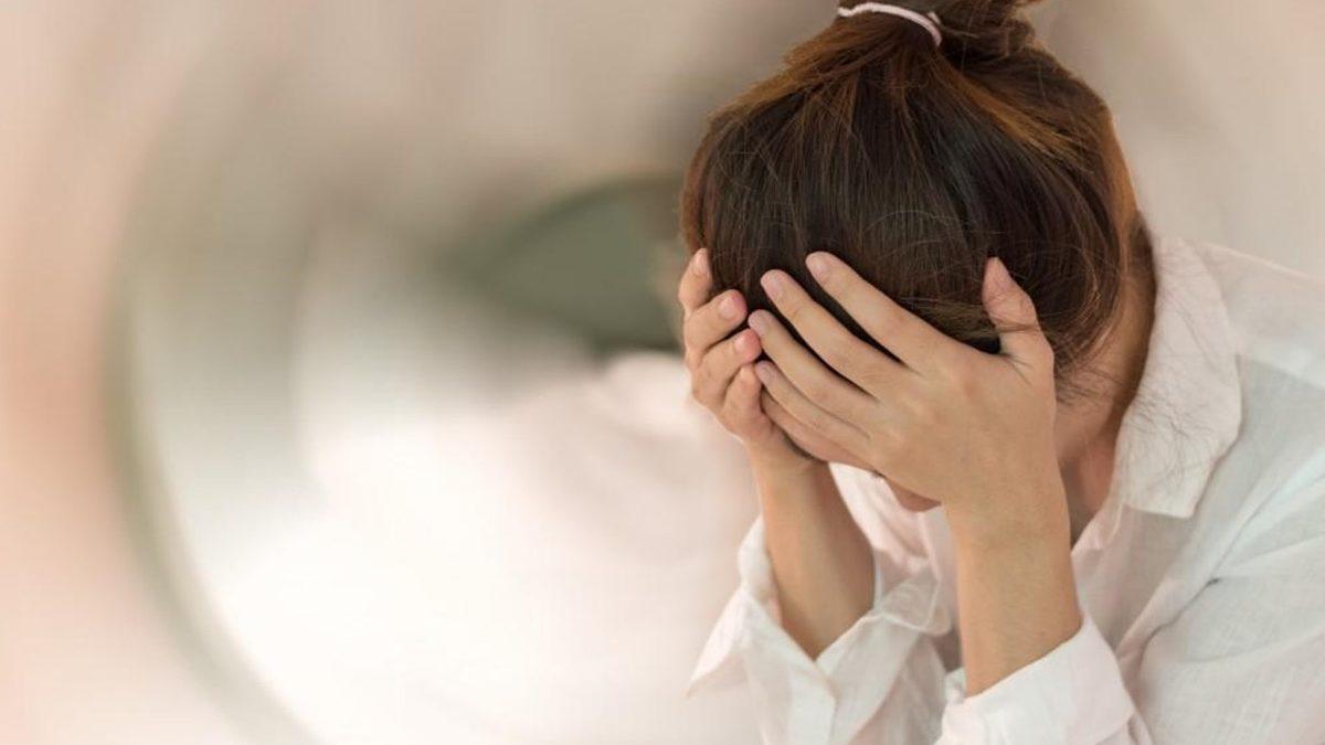 Yalnız Kalınca Dünyanın Sonu Gelmiş Gibi Hisseden İnsanların Yaşadığı Durum: Monofobi Nedir, Nasıl Tedavi Ediliyor?