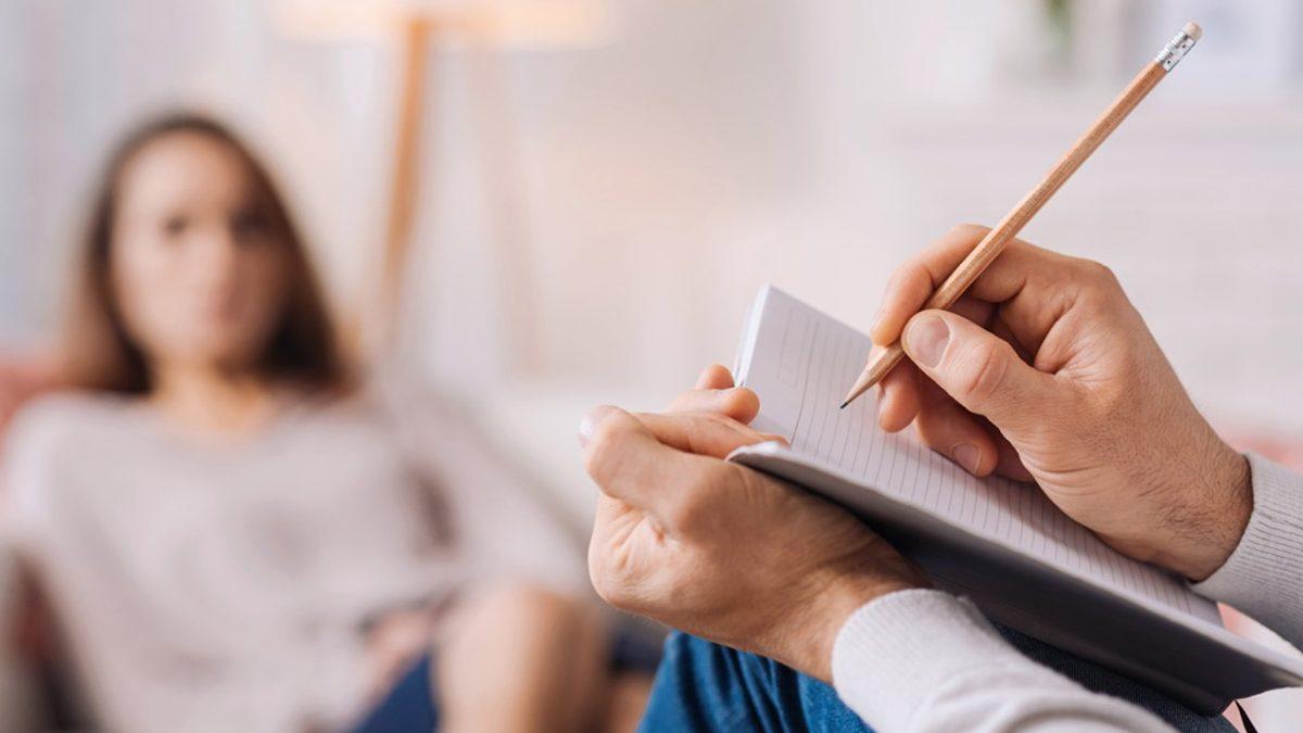 Yalnız Kalınca Dünyanın Sonu Gelmiş Gibi Hisseden İnsanların Yaşadığı Durum: Monofobi Nedir, Nasıl Tedavi Ediliyor?