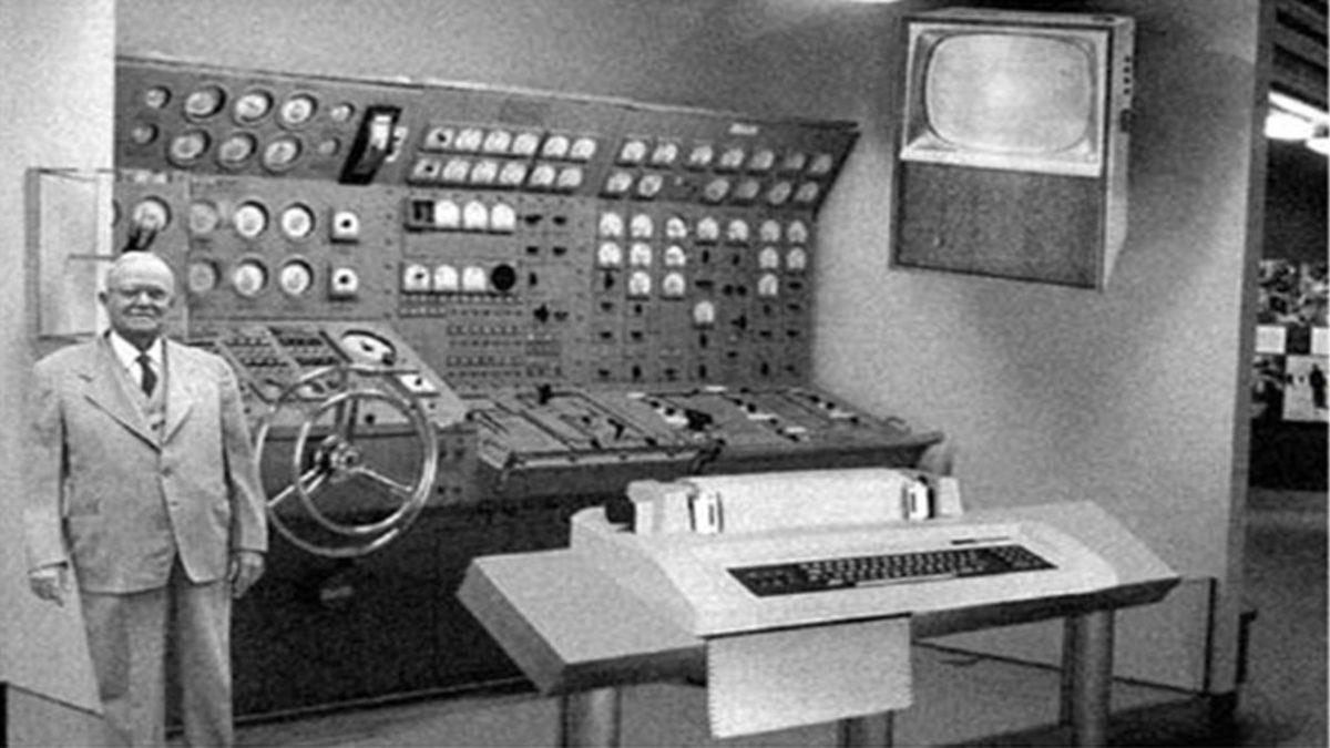 İkinci Dünya Savaşı İçin Üretilen Ancak Savaşa Yetiştirilemeyen İlk Programlanabilir Bilgisayar: Eniac Nedir, Ne Amaçla Kullanıldı?