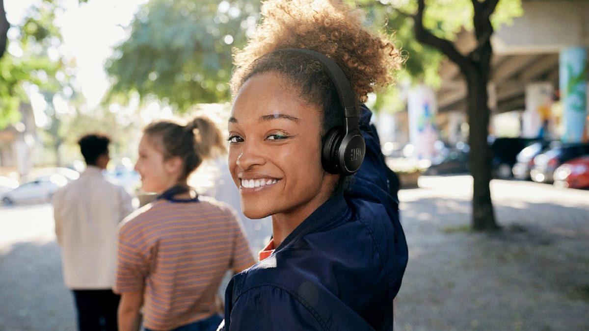 JBL’in 2021 Yılında Piyasaya Süreceği 7 Yeni Ürün ve Dikkat Çeken Özellikleri