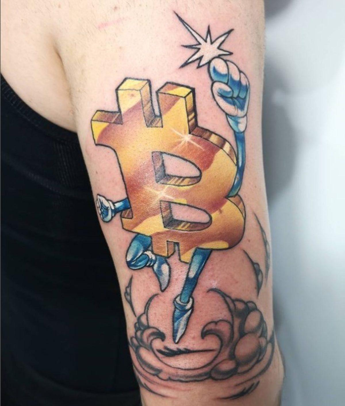 Vücutlarına Kripto Para Dövmesi Yaptıranların Sayısı Bir Yılda Rekor Artış Gösterdi: İşte Karşımıza Çıkan Bazı Örnekler