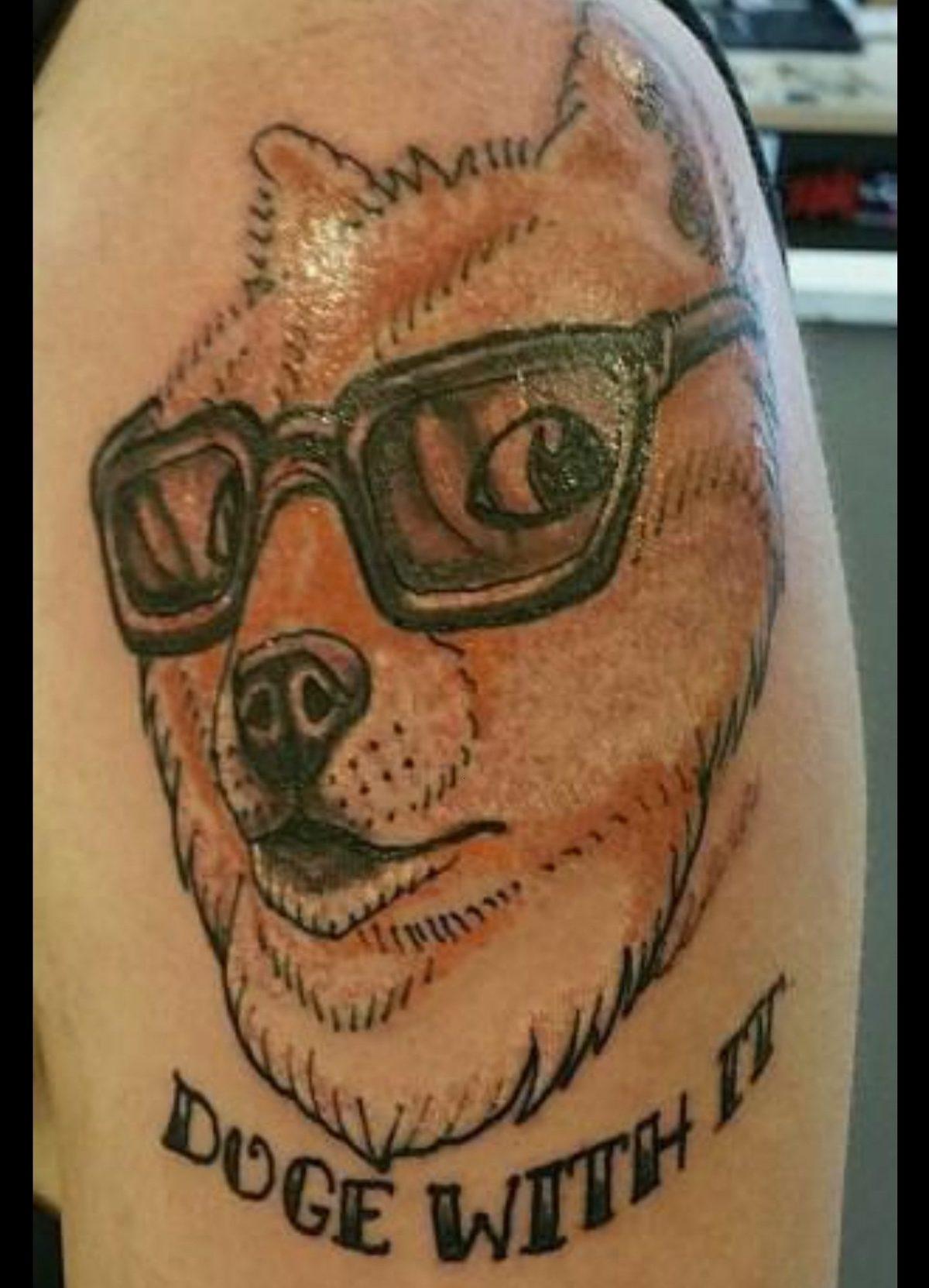 Vücutlarına Kripto Para Dövmesi Yaptıranların Sayısı Bir Yılda Rekor Artış Gösterdi: İşte Karşımıza Çıkan Bazı Örnekler