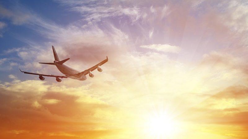 Endonezya’da Bir Yolcu Uçağı Denize Düştü: Arama Çalışmaları Devam Ediyor