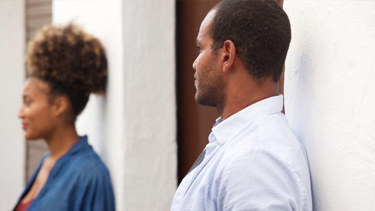 Biri Bizi Gözetliyor: Birinin Bizi İzlediğini Nasıl Hissedebiliyoruz?