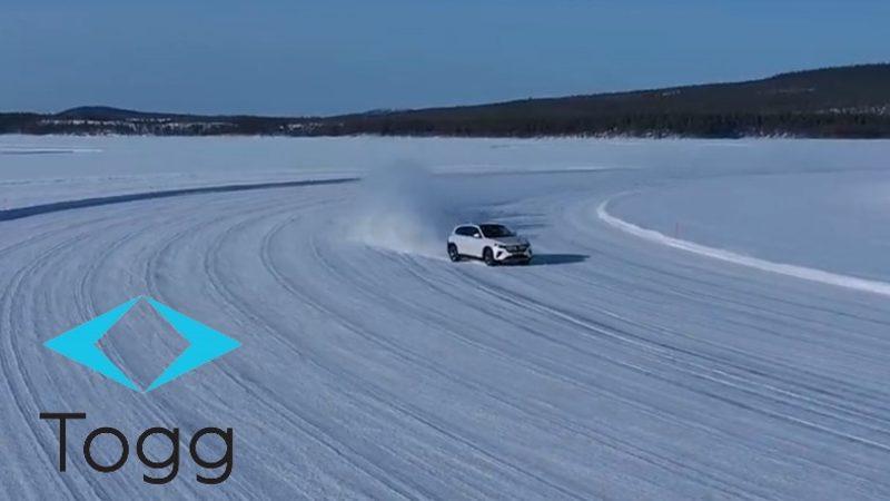 Yerli Otomobil TOGG’un Zorlu Hava Koşullarındaki Drift Performansı Görenleri Hayran Bıraktı [Video]