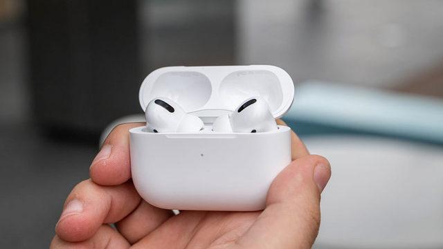 Apple’ın Yeni Nesil AirPods Pro Kulaklıkları Daha Küçük Bir Şarj Kutusuna Sahip Olacak