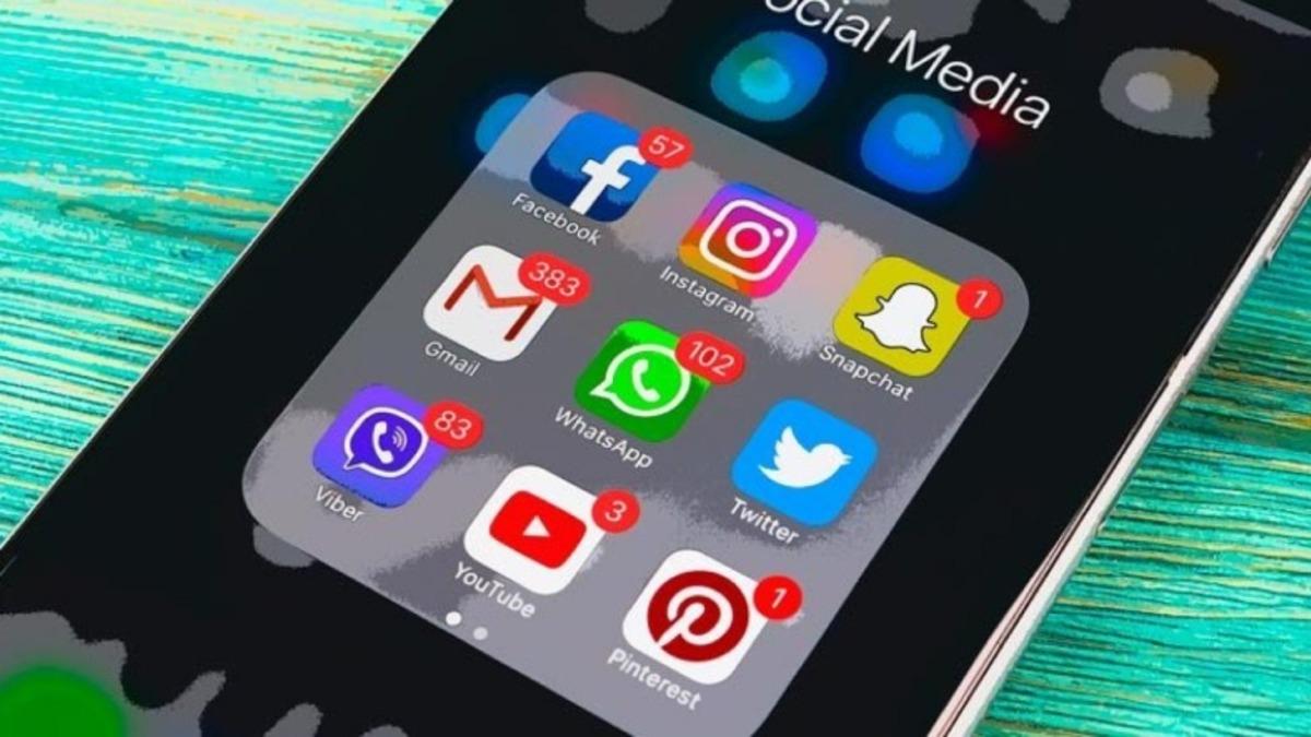 Tüm Dünyada Yeni İletişim Kurallarının Yürürlüğe Gireceği İddiası Instagram’da Viral Oldu