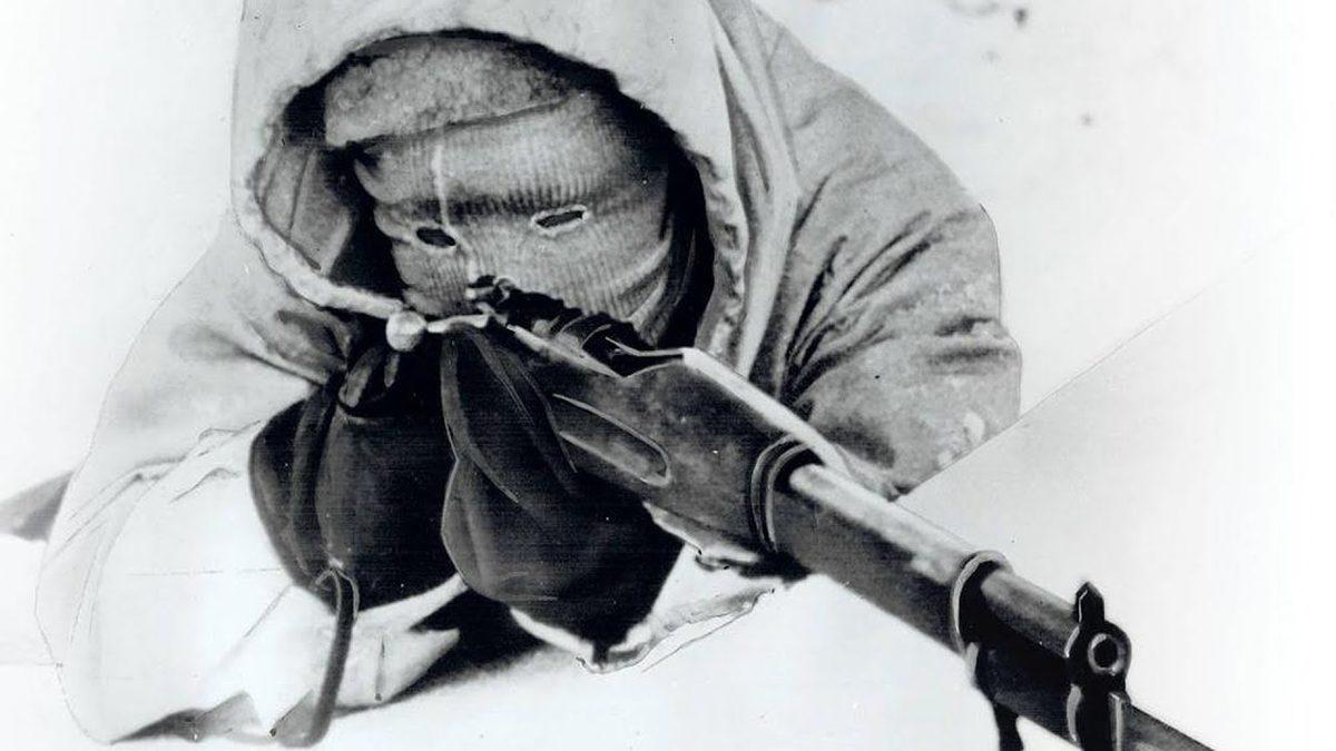 Dürbünü Bile Olmayan Bir Tüfekle ’Gelmiş Geçmiş En İyi Keskin Nişancı’ Olarak Tarihe Geçen Asker: Simo Hayha Kimdir?