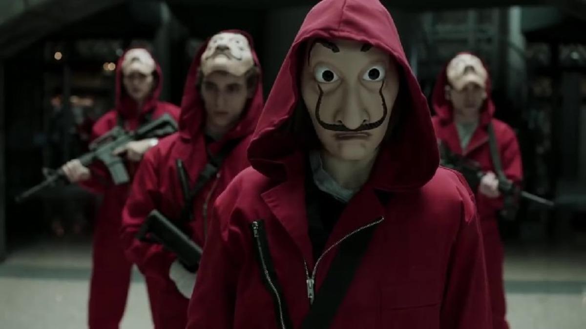 La Casa De Papel’in Yeni Sezonunu Bekleyen Türk Hayranlardan Eğlenceli Paylaşımlar