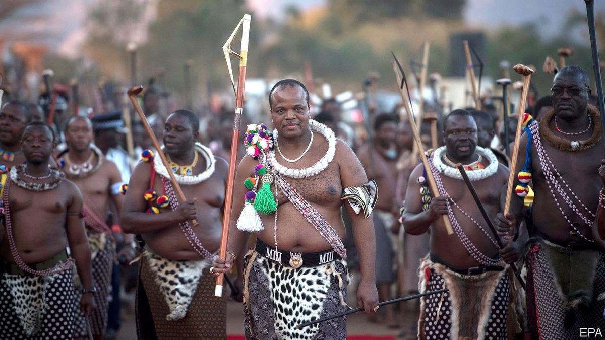 Bakire Kadınların Kralın Eşi Olabilmek İçin Yarıştığı Afrika Ülkesi Svaziland (Esvatini) Hakkında 11 Enteresan Bilgi