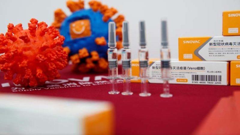 Koronavirüs Aşısı Randevu Sistemi, İlk Olarak Sağlık Çalışanları İçin Açıldı