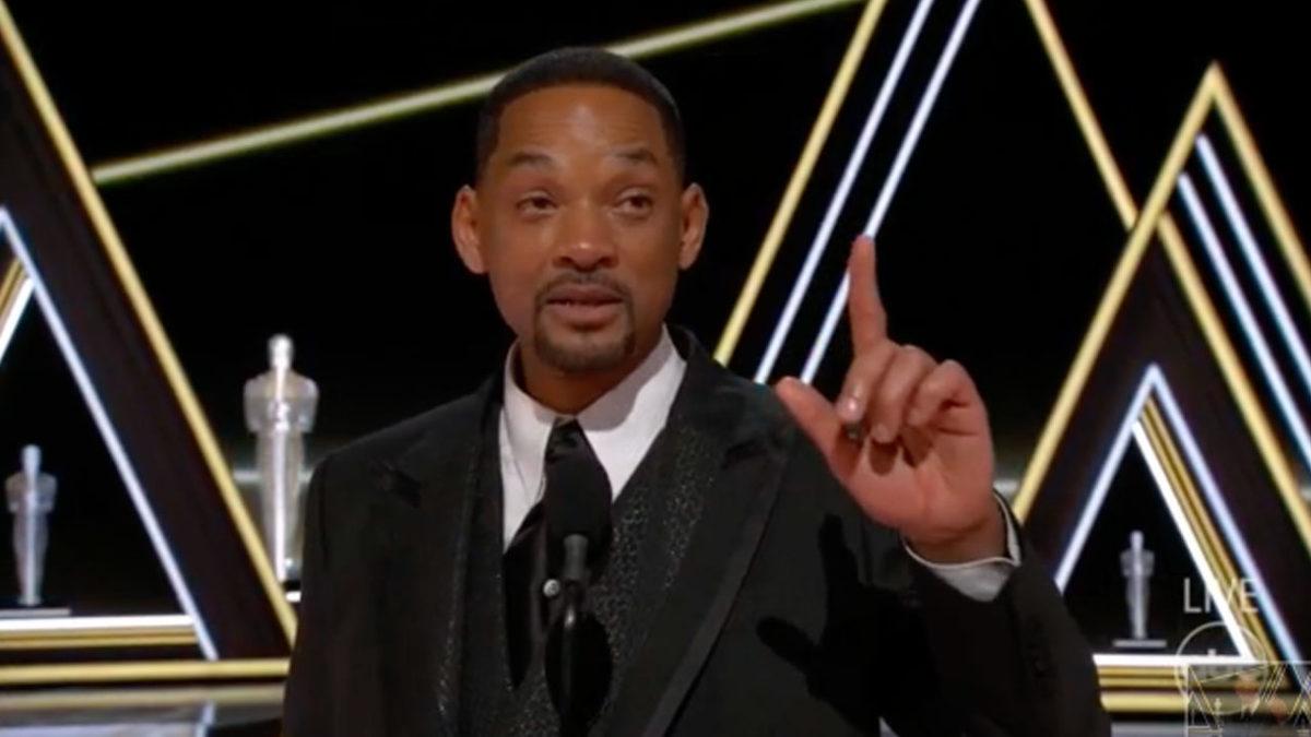 Will Smith, Oscar Sunucusunu Tokatladı: Karımın Adını O S... Ağzına Alma [Video]