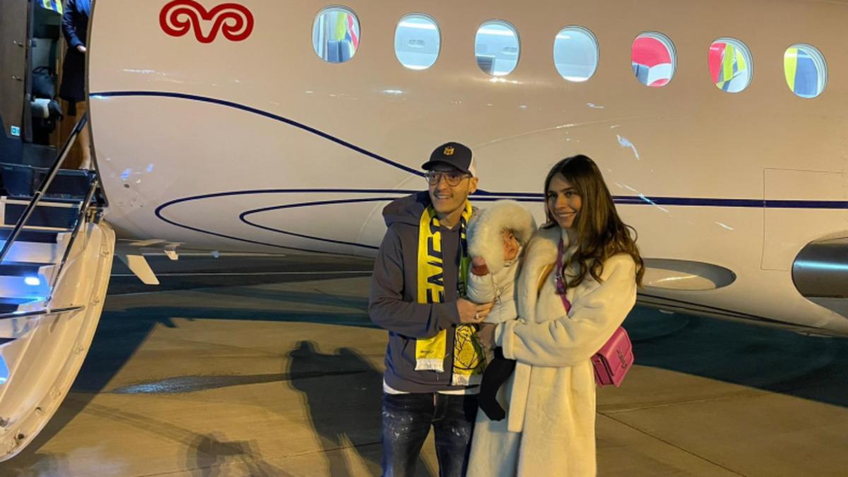 Flightradar24 Paylaşım Yaptı: Fenerbahçe’ye Transfer Olan Mesut Özil’in İstanbul Uçuşunu 300 Binden Fazla Kişi Takip Etti