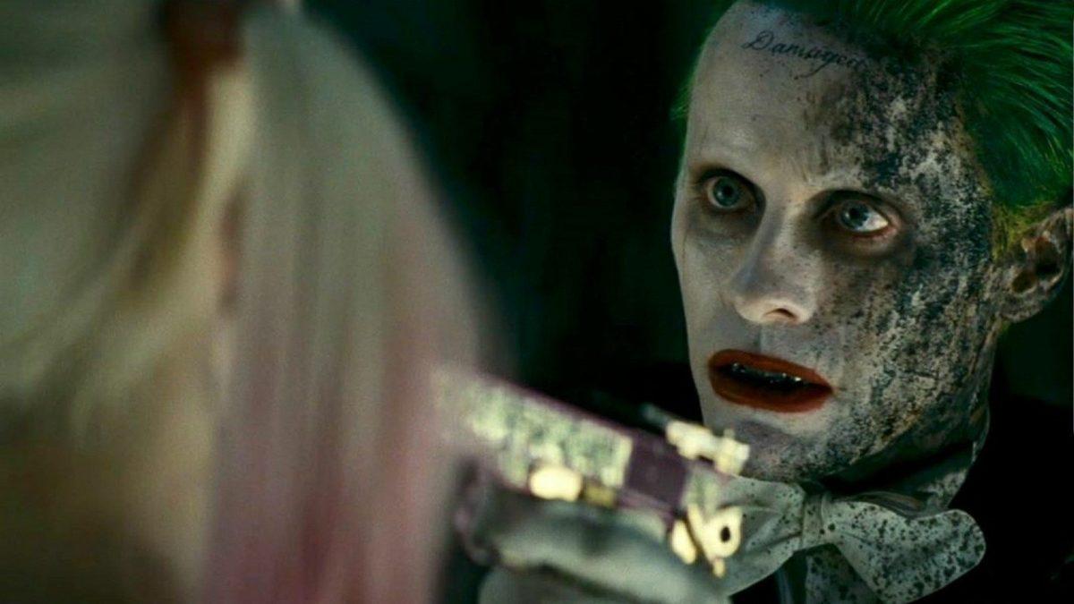 Suicide Squad’da, Joker’e Ait Kesilmiş Bir Sahne Yayınlandı