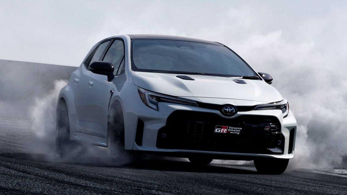Toyota’nın Yeni Performans Canavarı GR Corolla Duyuruldu: 300 HP ve Öfkeli!